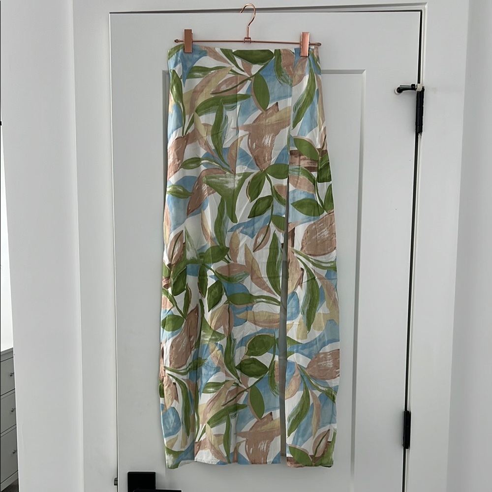 Floral Leaf Print Maxi Skirt with slit